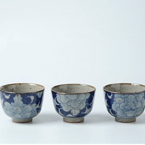 90ml Hand-painted Peony Tea Cup,Handmade Qinghua青花 Pottery Tea Cup