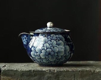 180ml Jingdezhen Hand-painted Qinghua 青花 Peony Cu Tao Clay Brewer