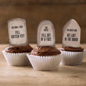 Tombstone Cupcake Toppers (Printable) | Halloween Gravestones