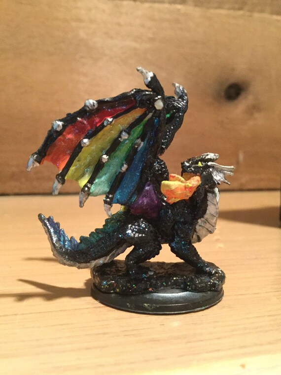 E red dragon wyrmling