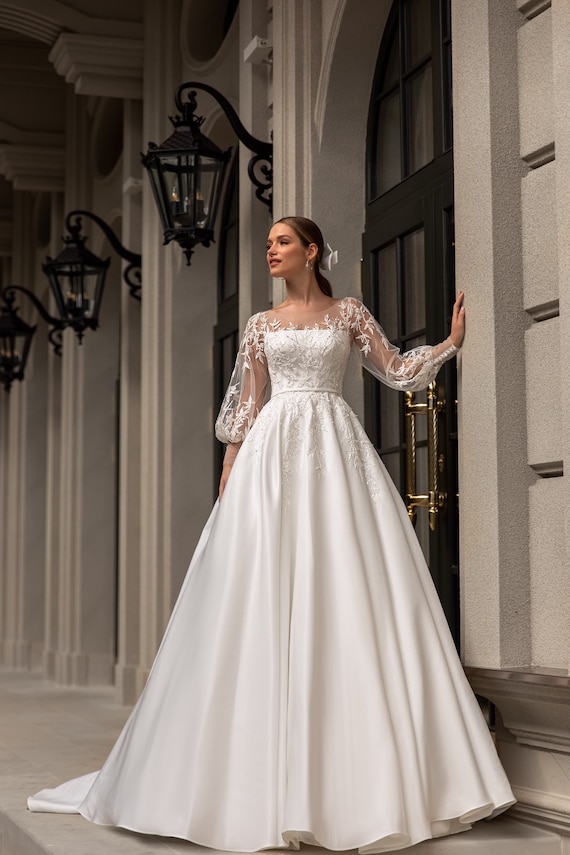 Satin Wedding Dress With Lace Tulle Sleeves. Lush Satin Dress With