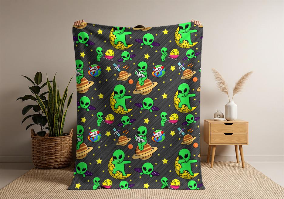 Alien and Planets Velveteen Throw, Kids Space Blanket - Etsy