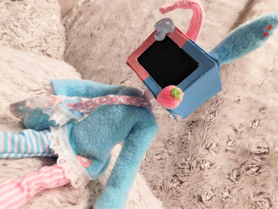 tv head doll