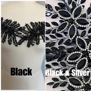 K&ouml;nnte beinhalten: Schwarze Perlenapplikation mit Blattdesign, auf einer Schaufensterpuppe dargestellt. Die Applikation ist mit schwarzen Perlen und Strasssteinen verziert. Der Text "Black" ist sichtbar. Das zweite Bild zeigt eine schwarz-silberne Applikation.