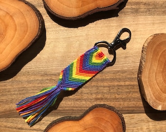 LGBT Pride-sleutelhanger Gay Pride-sleutelhanger Bisexual Pride Lesbian Pride LGBT Pride-sleutelhanger LGBTQ-sleutelhanger macramé regenboogsleutelhanger