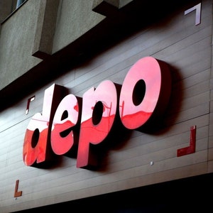 Letrero acrílico 3D iluminado con logotipo, letras frontales personalizadas para negocios, paredes laterales de aluminio, letrero moderno para escaparate.