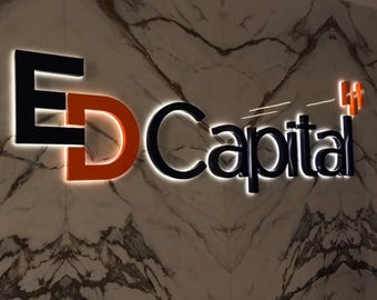 Cartello in metallo 3D retroilluminato personalizzato / Lettere per ufficio in acciaio inossidabile