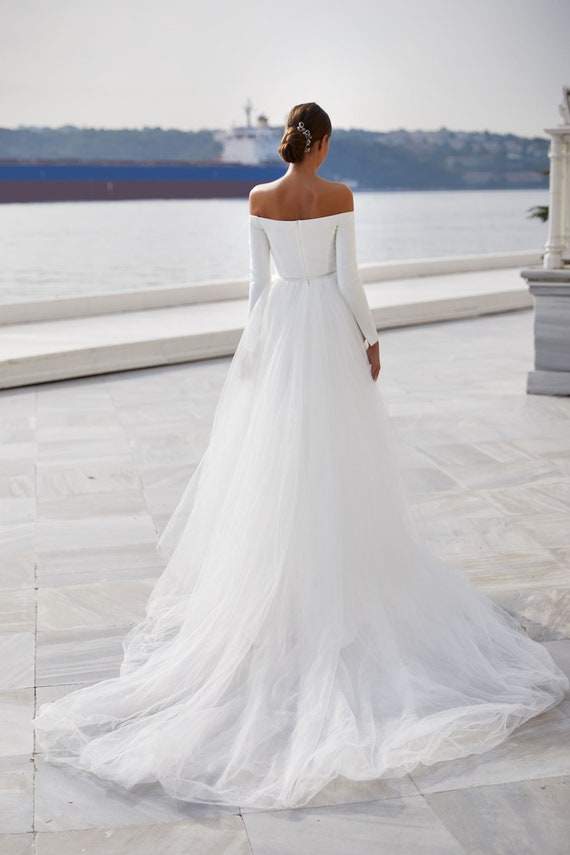 Wedding dress regret!!! Buying another? : r/weddingplanning
