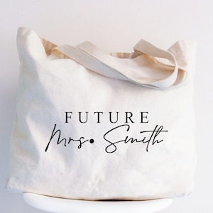 Future Mrs Tote Bag, Custom Mrs Bag, Engagement Gifts Tote Bag, Canvas Bride Bag, Bride to Be Tote Bag, Fiance Bag, Engagement Party Gift