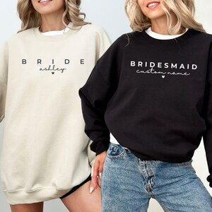 Benutzerdefinierte passende Braut Brautjungfer Sweatshirt, Brautjungfer Vorschlag Geschenk, Braut Shirts, Brautjungfer Rundhalsausschnitt, Braut Brautjungfer Get Ready Shirt
