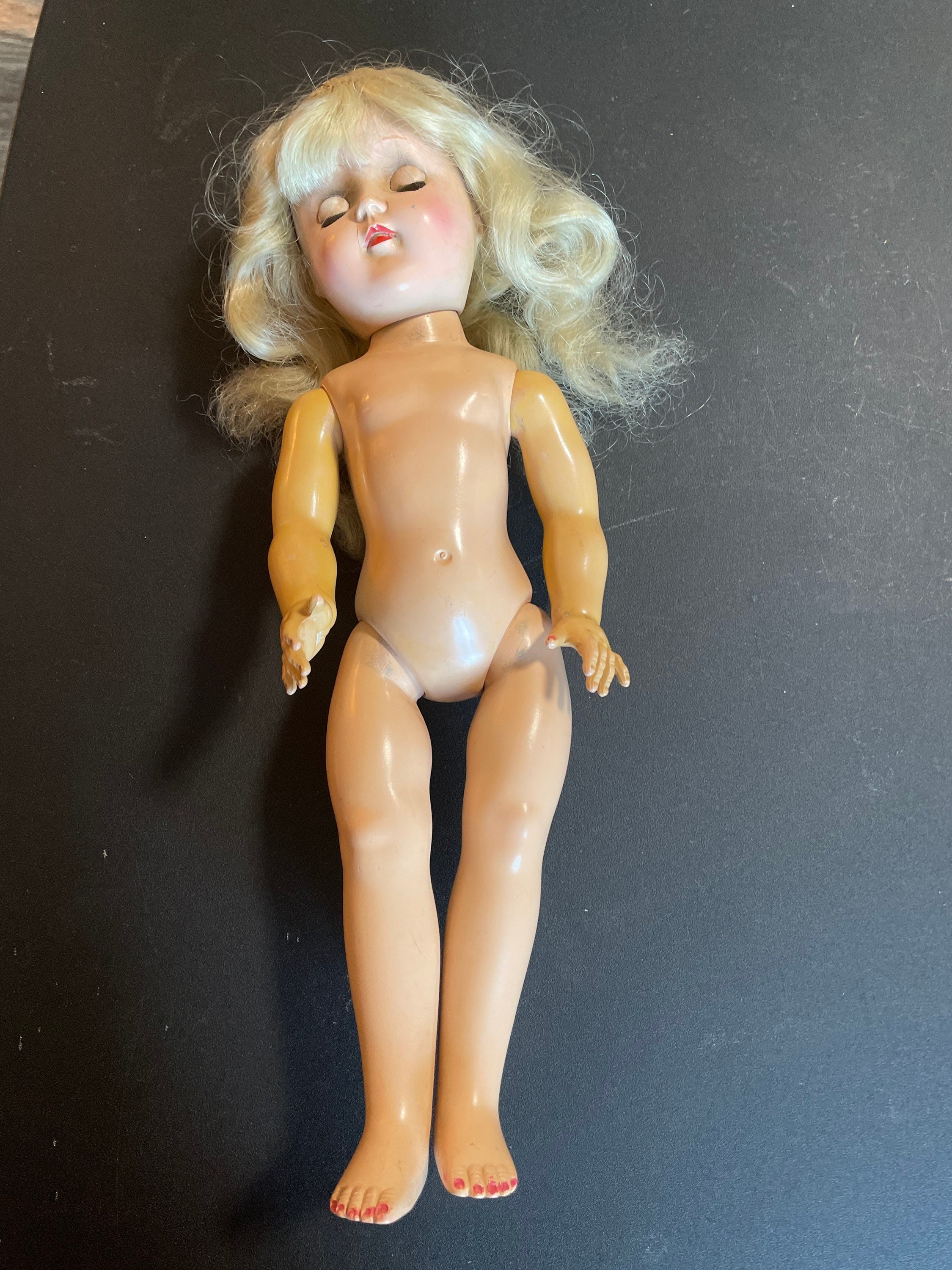 Doll face toni nude