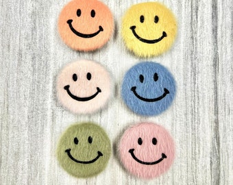 Fluffig Smiley Face Telefongreppstoppare/Kåpa