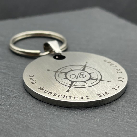 Schlüsselanhänger Koordinaten Kompass Windrose Rund D30 Personalisierbar mit Wunschtext aus Edelstahl