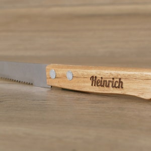 Personalisiertes Messer mit Gravur Geschenk für Opa Oma Papa Mama Vater Mutter Patenonkel Patentante Onkel Tante Weihnachtsgeschenk Brötchen afbeelding 5