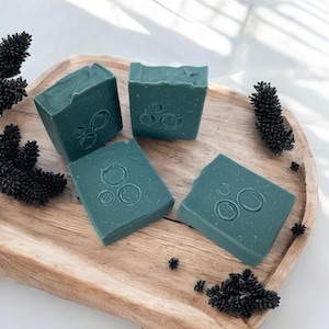 Savon simple inspiré de la nature et baies de genièvre, parfumé aux plantes, extérieur + savon boisé, parfumé aux baies de genièvre, savon naturel de luxe