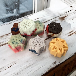 Soap Flakes Soap-Winter Snowflake designed soaps, mixed scents, snow day themed, winter bath decor, outdoor lovers, winter sports, variety