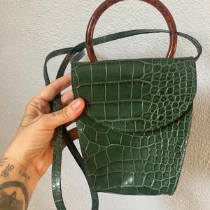 Vintage Green Croc Embossed Resin Handle Purse- Circular Top Handle Structural Box Bag Shoulder Strap
