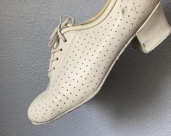 Vintage Leather Dance Shoes- White Perforated Lace Up Oxfords High Heel - Leather Sole Size 8 - Block Heel Very Fine Brand