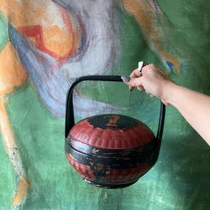 Antique 1940s Lacquered Black and Red Chinese Wedding Basket Purse- Handbag Wooden Vintage Hand Painted Structural Bakul Siah Box