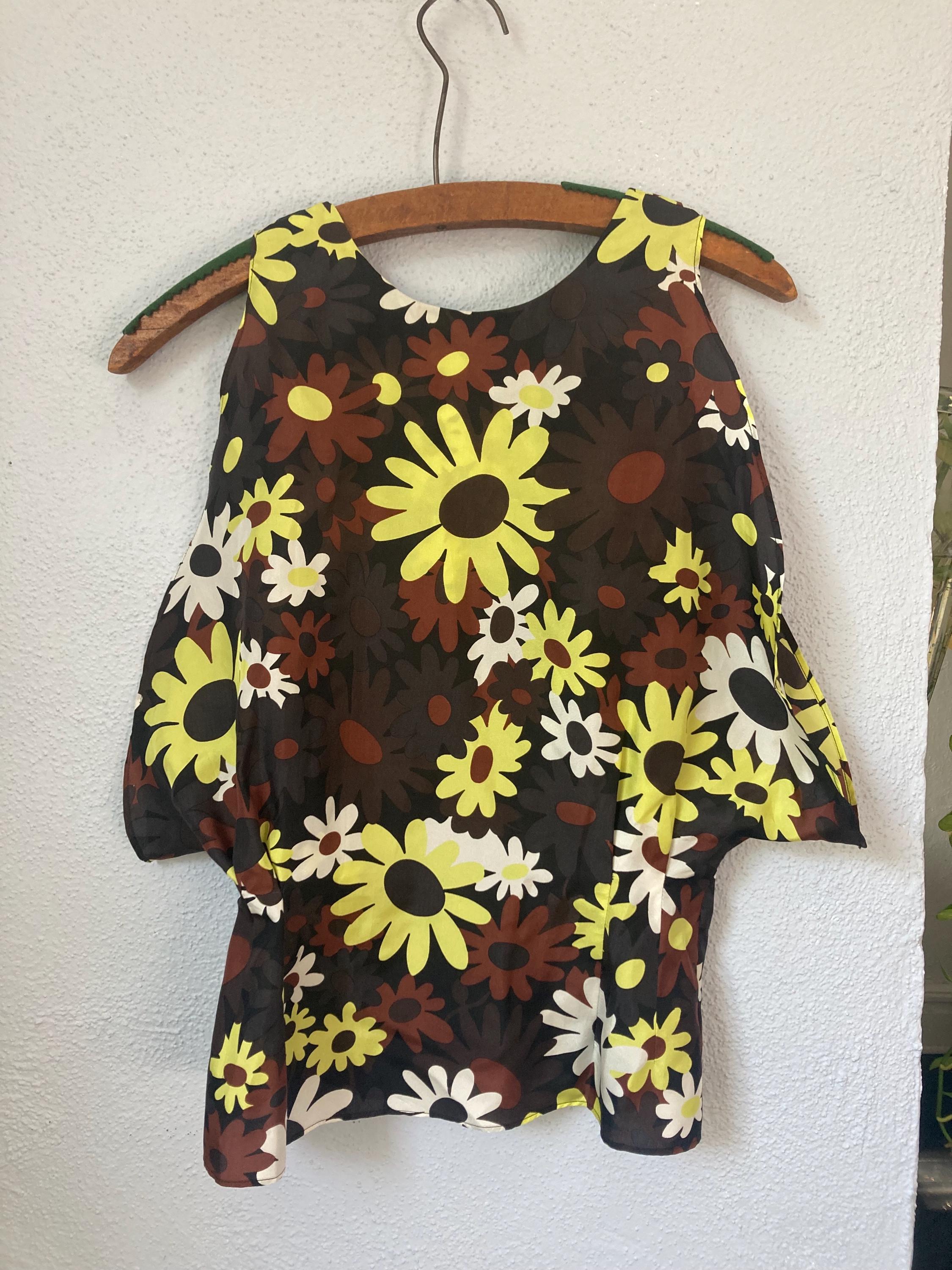 Marni, Vintage Marni 100% Silk Blouse Floral Flowers Brown Yellow White Oxford Sleeveless Shirt - Size Small XS 38