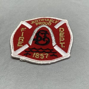 1857 Med rätta stolt brandkårsmärke - New Old Stock