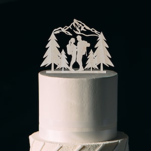 Topper per torta nuziale di montagna, Topper per torta personalizzato, Topper per torta nuziale, Topper per torta personalizzato per matrimonio, Topper per torta rustico Mr e Mrs