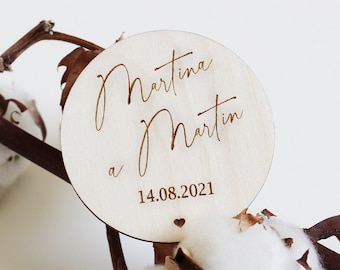 Magnet Favors for Guests, Wedding Favors, Wedding Say Thank You, Backyard Wedding Magnet Favors, Personalized, Save The Date, Rustic Favors