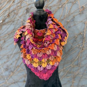 Handmade Dragon Scale Shawl | Autumn Elegance Crochet Wrap | Textured Boho Shawl | Cozy Fall Accessory | Gift for Her