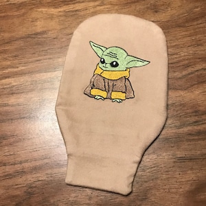 Bébé Yoda