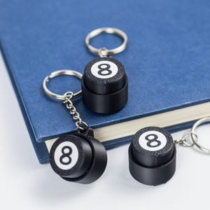 8 Ball Schlüsselanhänger Clicky ADHD Fidget Spielzeug Geschenk, Mechanische Tastatur Schalter Fidget Spielzeug, Stressabbau Geschenk für Freunde, Tastatur Fidget Spielzeug