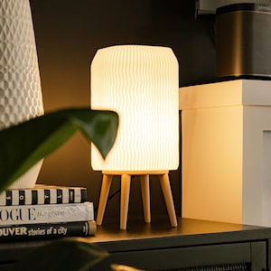 Lampe de bureau moderne et minimaliste LED | Lampe de chevet chaleureuse pour une chambre confortable