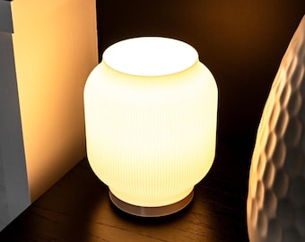 Lámpara de mesa para sala de estar, lámpara de escritorio moderna, regalo / lámpara de lectura de mesita de noche para el dormitorio, lámpara LED moderna, luz de lectura, regalo, decoración vintage para el hogar