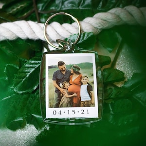 Family Photo Keychain Personalized Wedding Picture Keychain, Anniversary Keychain Gift for Boyfriend, Personalized Gift Message Keychain