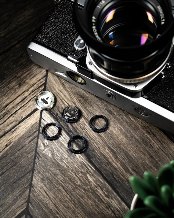 フィルムカメラ用LR44からPX625へのバッテリーアダプター