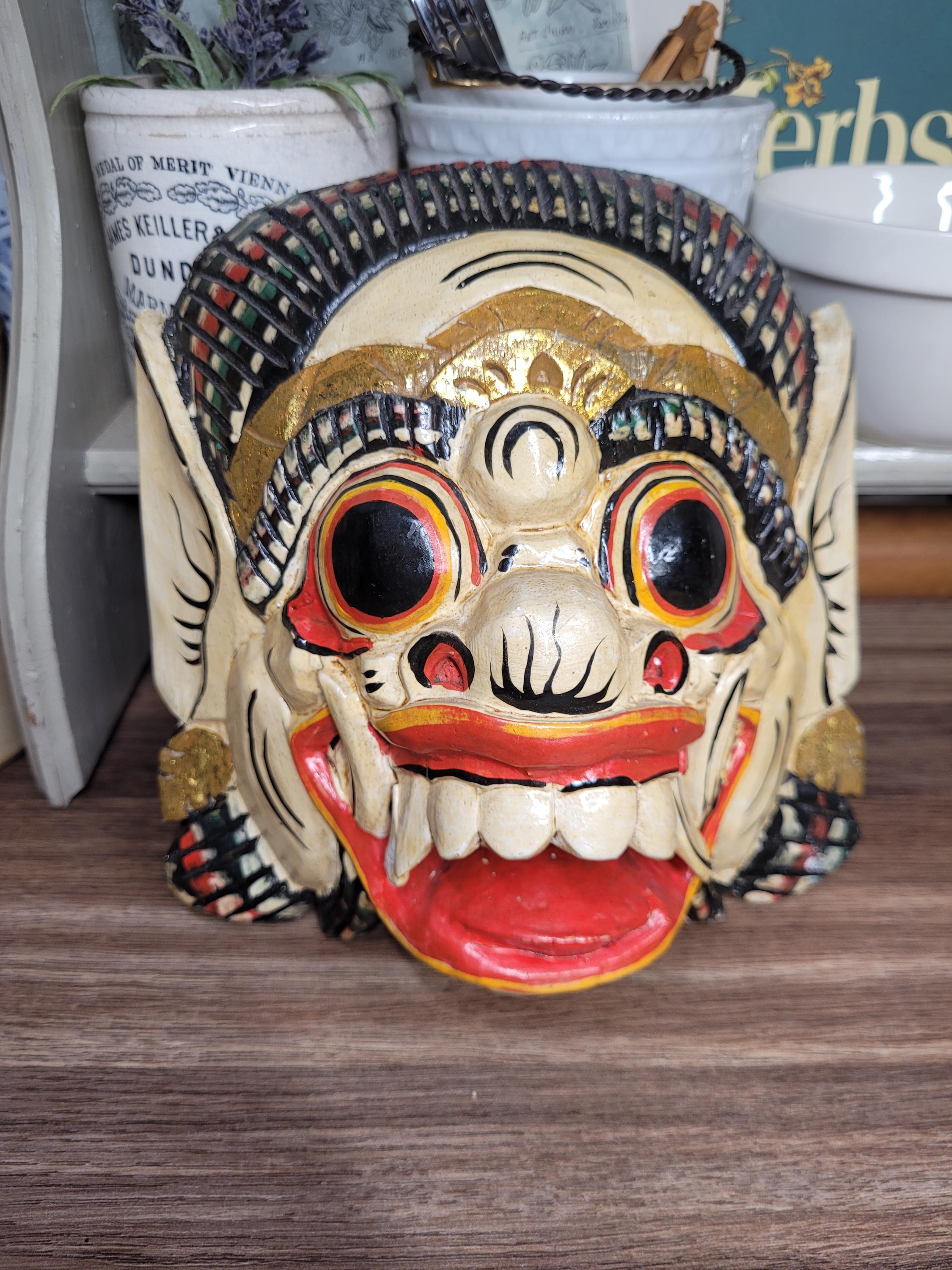 Masque Bois Bali Peint Main - 20cm - Décoration Ethnique Unique - Sculpture Artisanale