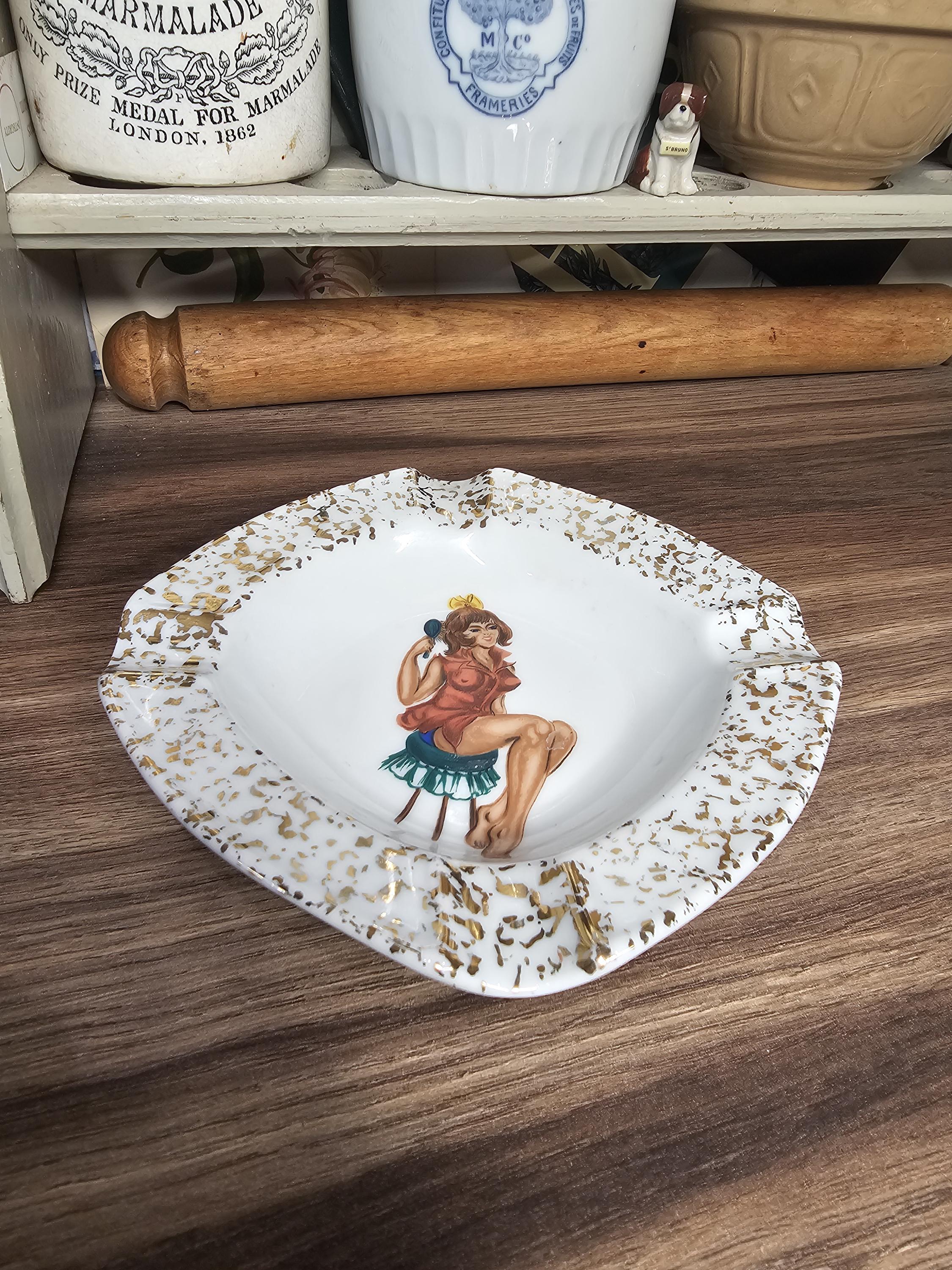 Pin up Girl Ashtray - Etsy