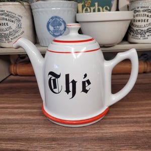 Vintage French Teapot -Jet Porcelaine à Feu, French Kitchen, Vintage Kitchenalia