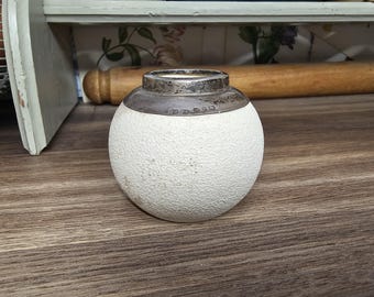Porta-fósforos de pedra-ferro com esmalte salino antigo e aro prateado, acendedor de fósforos, porta-fósforos colecionável