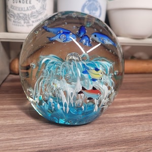 Wonderful Larg Fish Themed Aquatic  Glass Paperweight,  Collectible Paperweight,  Novelty Desk Decor