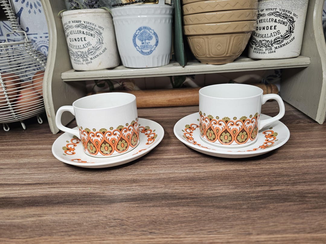Pair of Retro 70s Orange Coffee Mugs With Saucers, Retro Kitchen, Coffee  Cups, 1970s Kitchen - Etsy