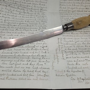 Vintage Wooden Handle Bread Knife, Vintage Kitchenalia, Vintage Kitchen Utensils, Bread Knife