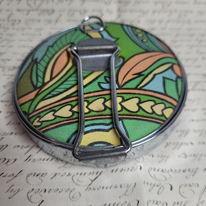 Funky Retro Fold Out Compact Mirror, Vintage Fashion