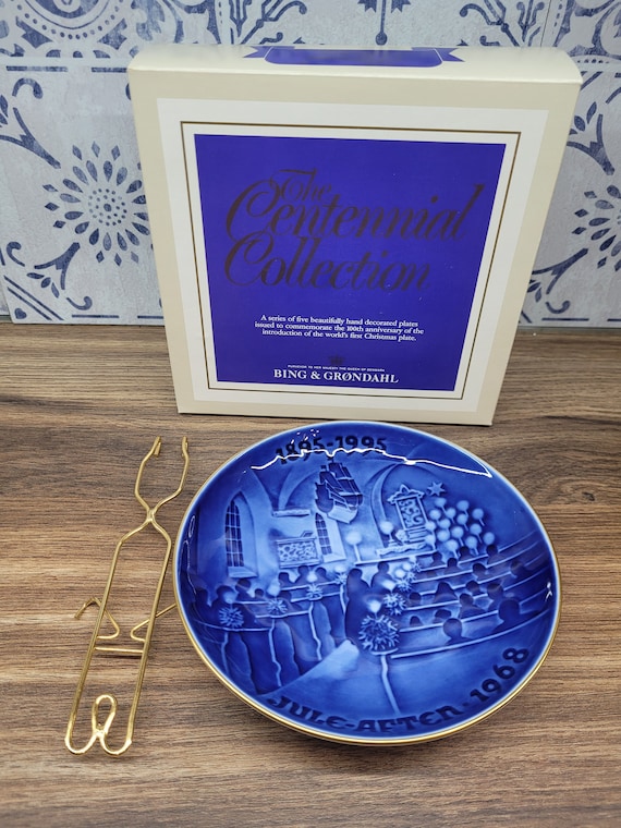 Bing & Grondahl Christmas in Church Plate – Centennial Collection