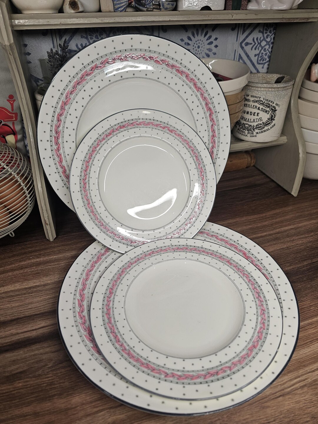 Royal Worcester Alpine Pink Set of 4 Plates, 1940s Plates, Pretty ...
