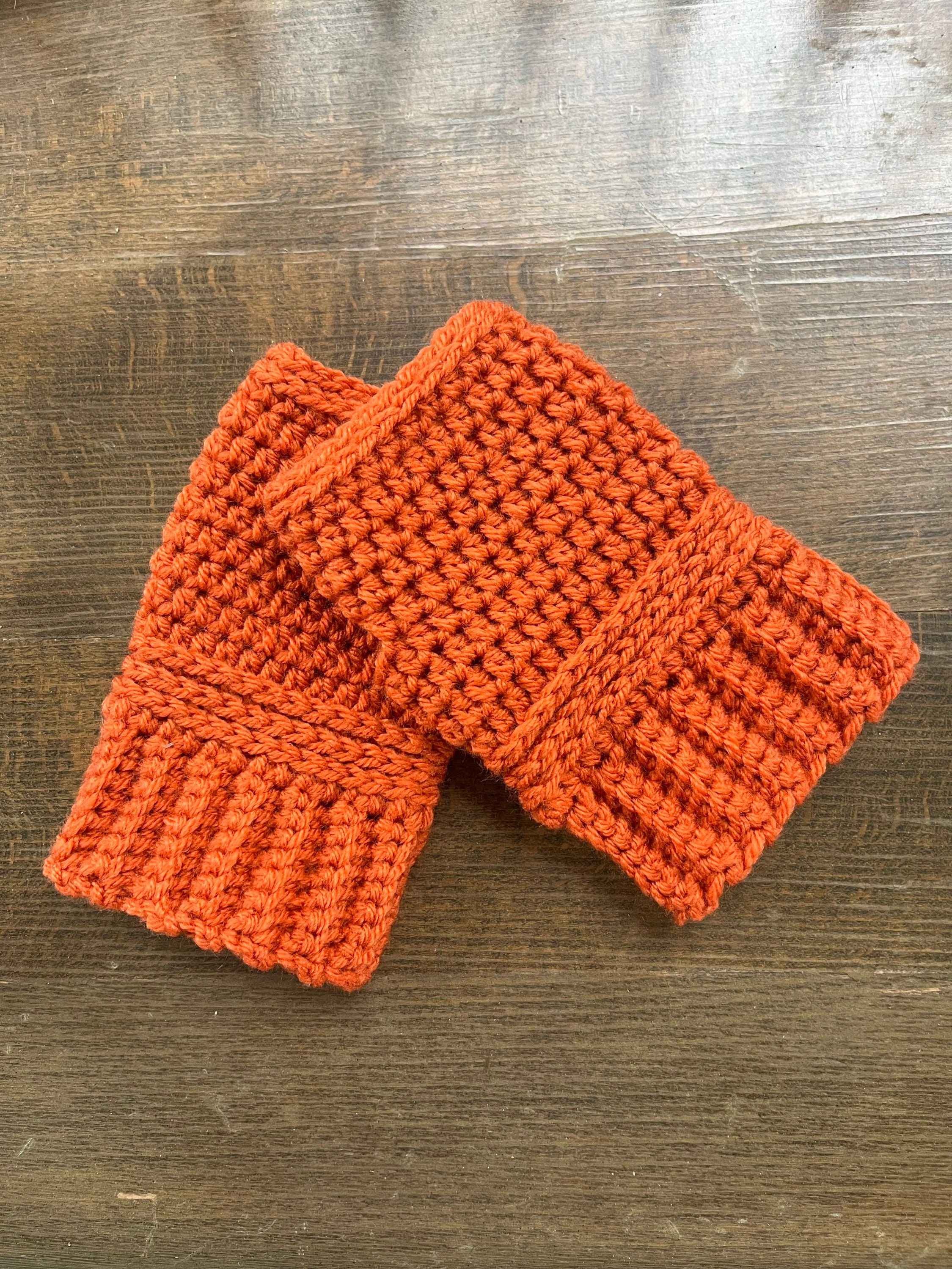 Handmade, crocheted and textured wrist warmers made with soft yarn; fingerless gloves; texting gloves - Thumbnail 4