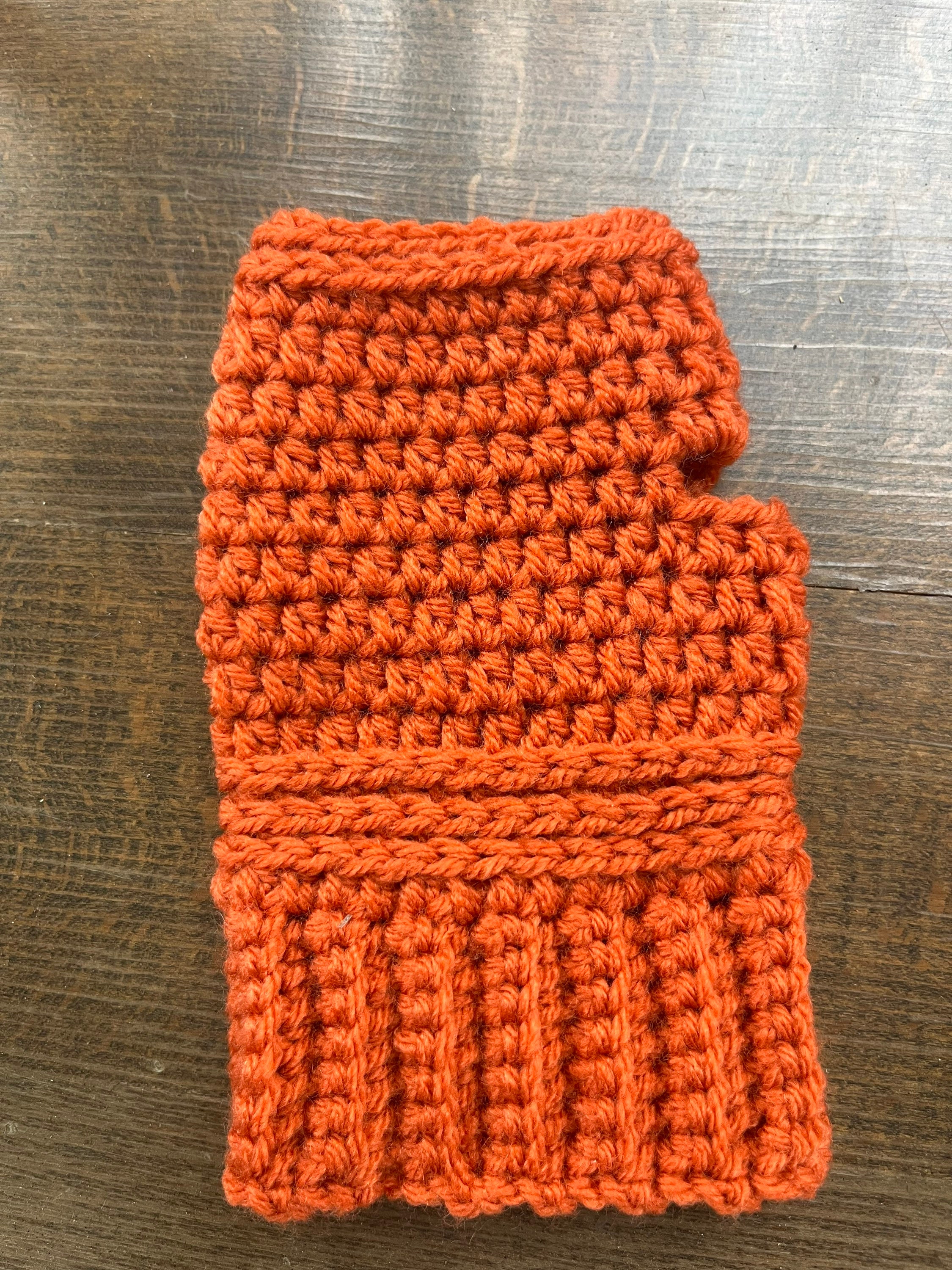 Handmade, crocheted and textured wrist warmers made with soft yarn; fingerless gloves; texting gloves - Thumbnail 5