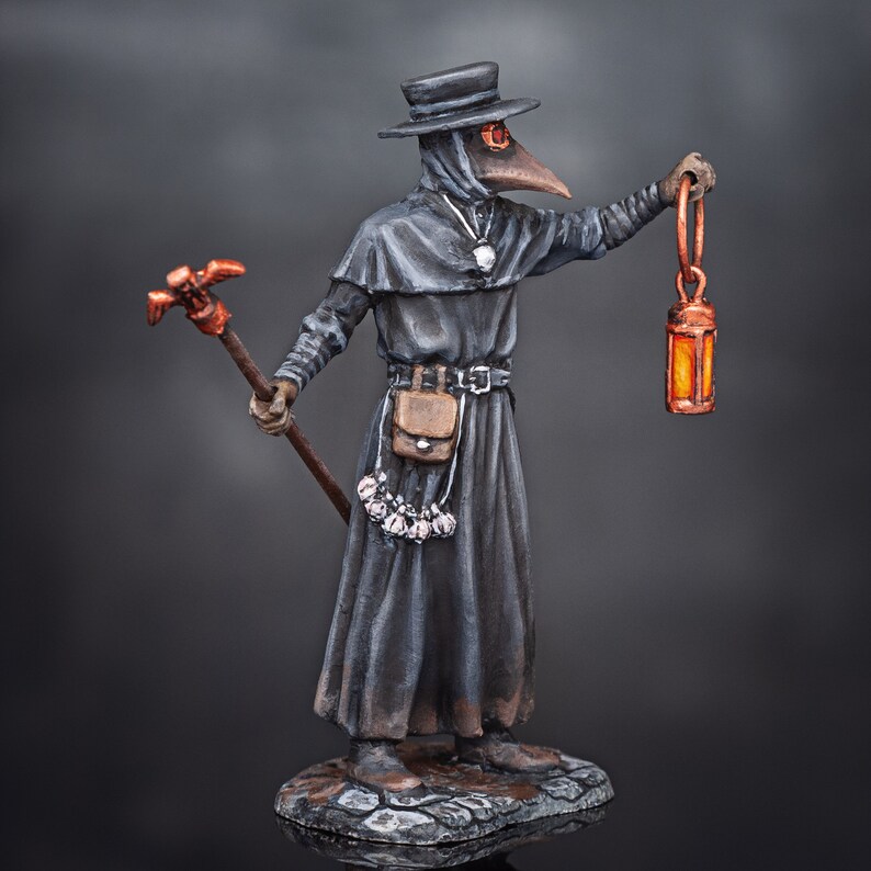 Watson. чумной доктор миниатюры54мм. миниатюра врач. Zinnsoldat. древняя статуэтка.