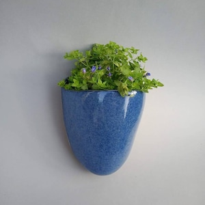 Ceramic wall planter, Hanging planter, Ceramic planter