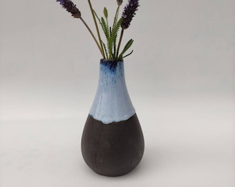 Single flower vase, Ceramic Bud vase, Modern Flower Vase