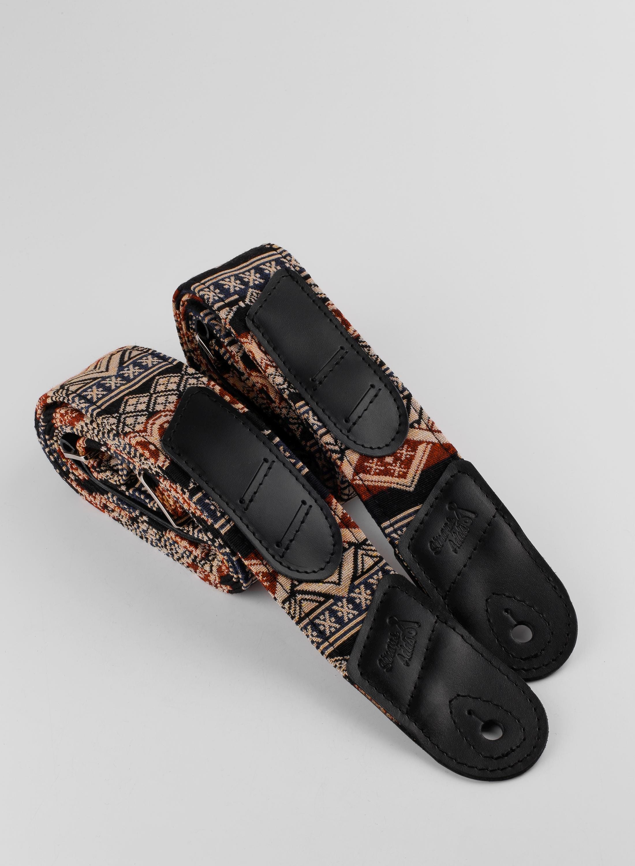 Gitaarband of straplocks nodig? Kijk online of kom naar de winkel | Sommer Music Store - Sommer Music Store